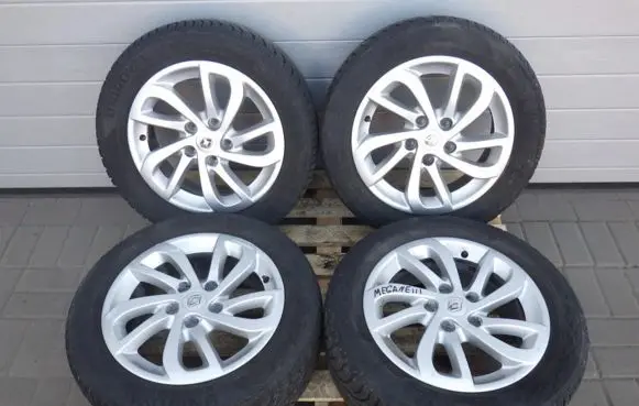 Renault Megane III R16 alloy rim 