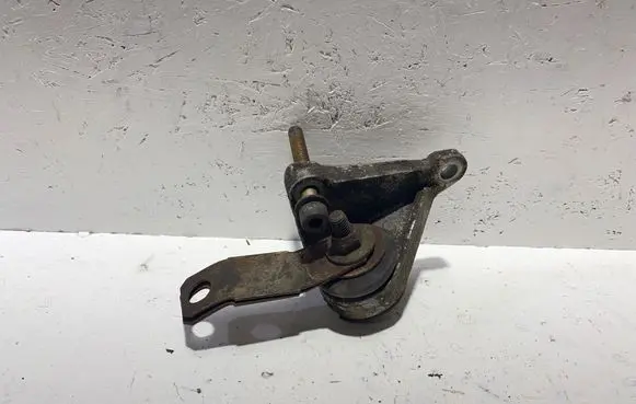 Audi 100 200 5000 C3 Muffler mount bracket/holder 853253253