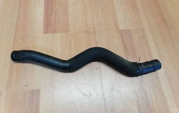 Audi A4 S4 B7 8E 8H Power steering hose/pipe/line 8E0422887P