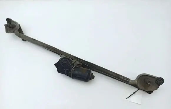 Chrysler 300 - 300C Front wiper linkage and motor 04805711aa