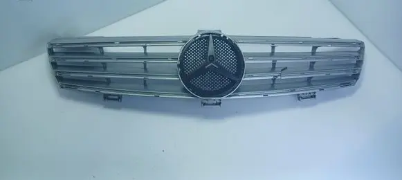 Mercedes-Benz CLS C219 Front bumper upper radiator grill A2198850078
