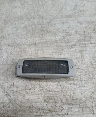 Volkswagen PASSAT B5 Rear seat light 3B0947291