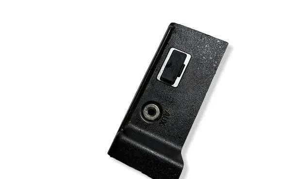 Volvo XC60 AUX in-socket connector 8M5T19A164