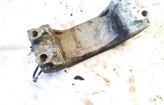 Ford Transit Engine mounting bracket 3c117m24ad 3c11-7m124-ad