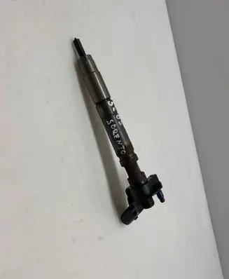 KIA Sorento Fuel injector 338002F000 110811 0445116018