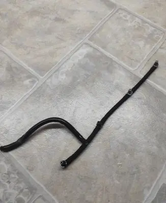 Fuel return line/hose