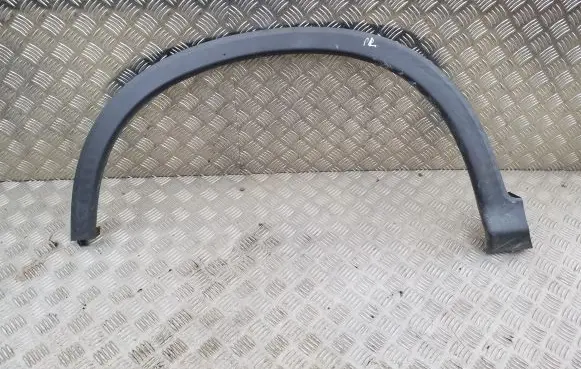 Front arch trim