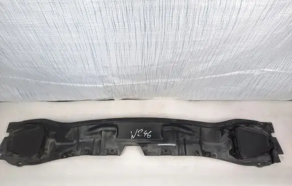 Mercedes-Benz B W246 W242 Wiper trim A2468300213