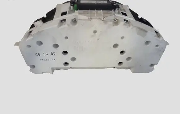 Volvo V50 Speedometer (instrument cluster) 30710071 30669185 8602879