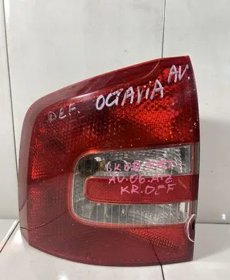 Skoda Octavia Mk2 (1Z) Rear/tail lights 1Z9945095