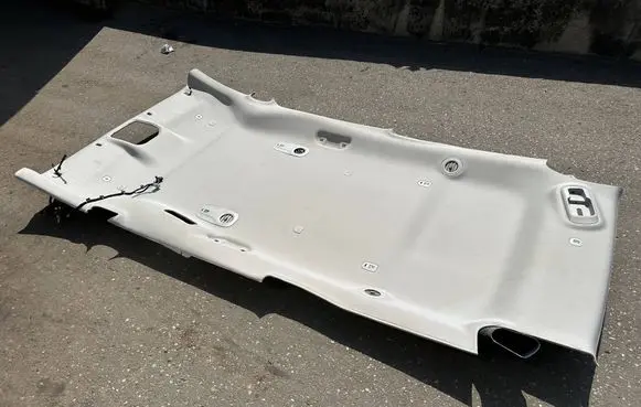 Chrysler Pacifica Headlining