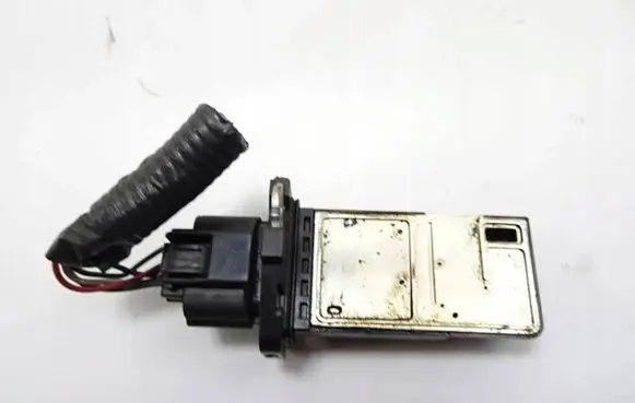 Nissan X-Trail T31 Mass air flow meter 226807S000