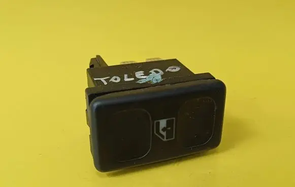 Seat Toledo I (1L) Electric window control switch 1L0959855