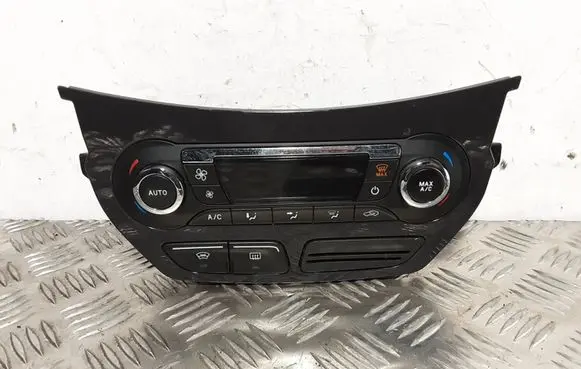 Ford Kuga II Climate control unit DV4T18C612AC
