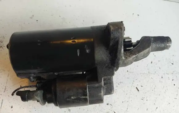 Audi A6 S6 C5 4B Starter motor 0001109021 059911023H