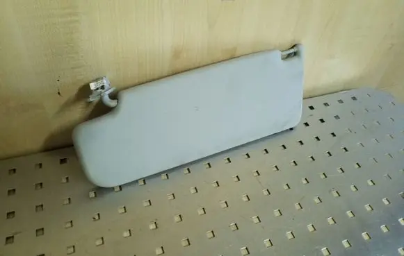 Volkswagen Golf V Sun visor 1K08575522F4