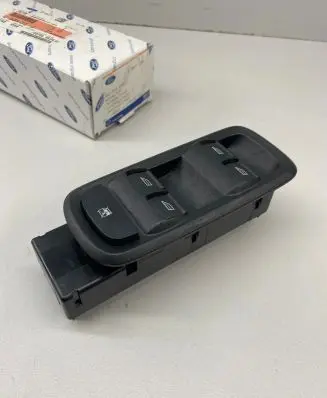 Ford Fiesta Electric window control switch 8A6T14A132CC