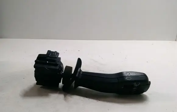 BMW 7 E38 Wiper control stalk 8352171 01200910