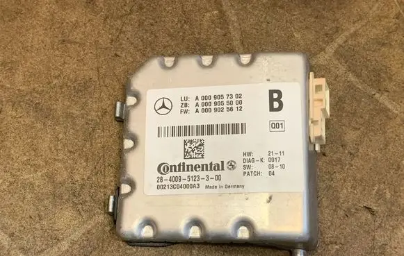 Mercedes-Benz C W204 Windshield/windscreen camera A0009057302