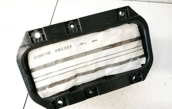 Passenger airbag