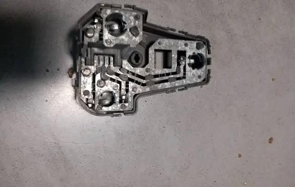 Ford Galaxy Tail light bulb cover holder 7M5945258