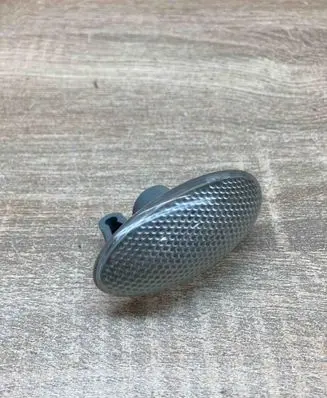 Nissan Qashqai Front fender indicator light WY5W