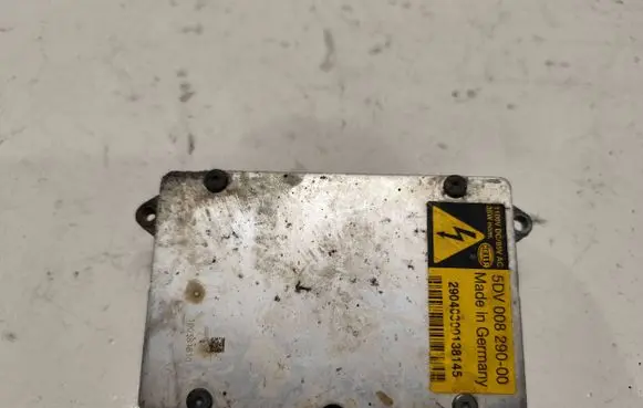 Audi A6 S6 C6 4F Headlight ballast module Xenon 5DV00829000 29040030138145