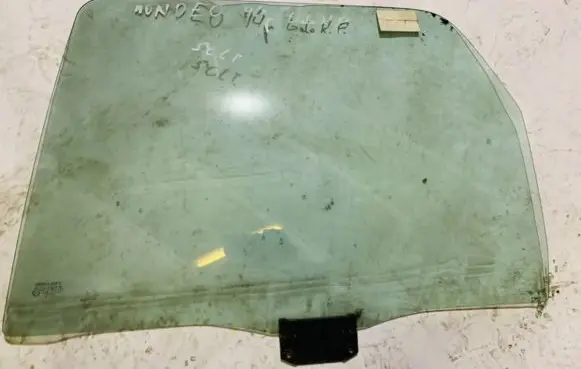 Ford Mondeo MK II Rear door window glass