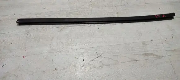 Opel Astra K Rear door glass trim molding 11320823