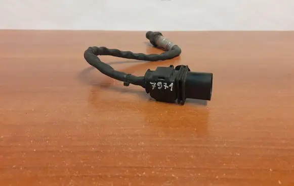 KIA Carens I Lambda probe sensor 1928404687 0281004044