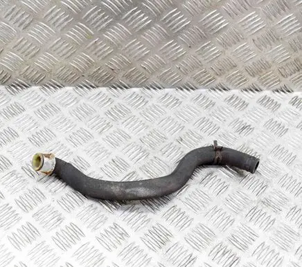 Coolant pipe/hose