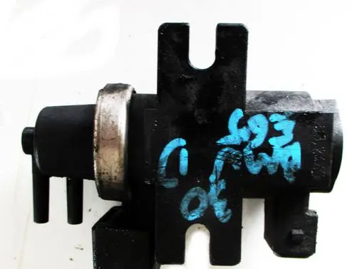 BMW 7 E65 E66 Turbo solenoid valve