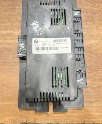 BMW 3 E92 E93 Light module LCM 9241003 23994322