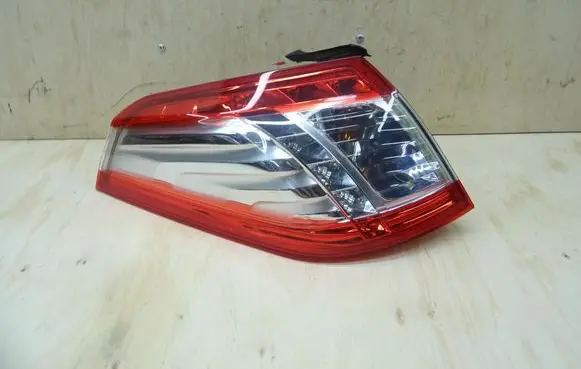 Rear/tail lights