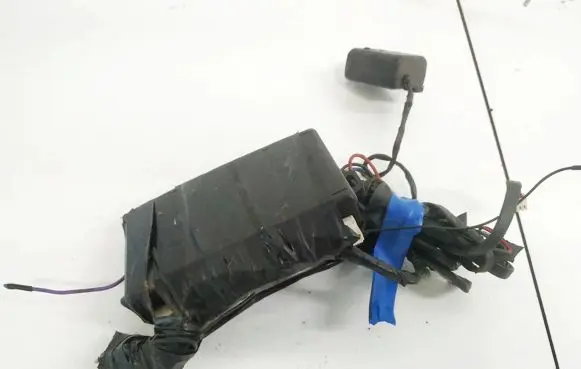 Mercedes-Benz 190 W201 Alarm control unit/module 