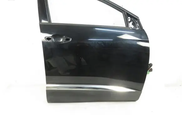Peugeot 5008 Front door 