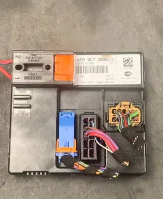 Audi A6 S6 C6 4F Light module LCM 4F0907289G 5DK008762