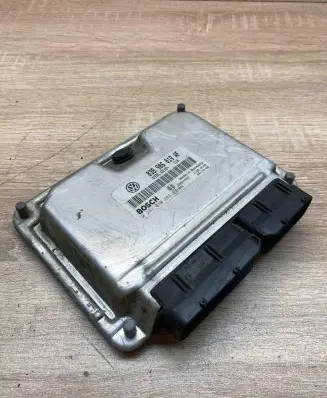 Skoda Fabia Mk1 (6Y) Engine control unit/module ECU 038906019AF 0281010289