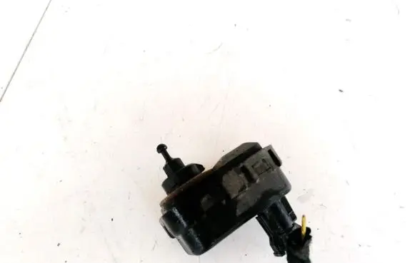 Opel Zafira A Headlight level adjustment motor 