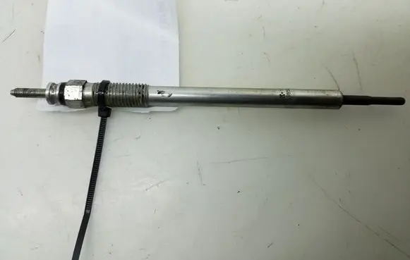 Toyota Land Cruiser (J120) Glow plug 1985030010