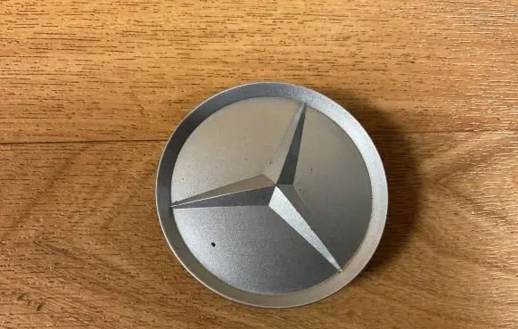 Mercedes-Benz C W203 Original wheel cap 2014010222
