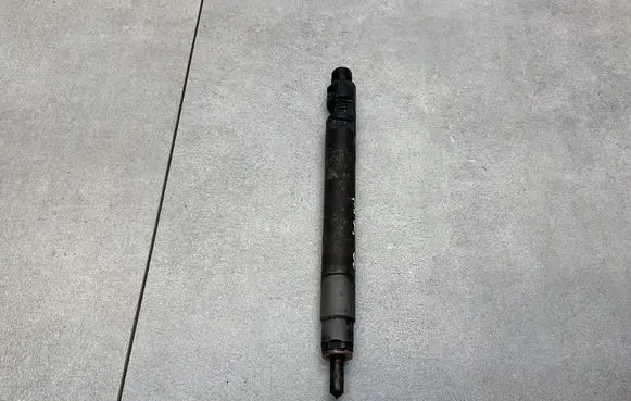 Ford Kuga I Fuel injector 9686191080