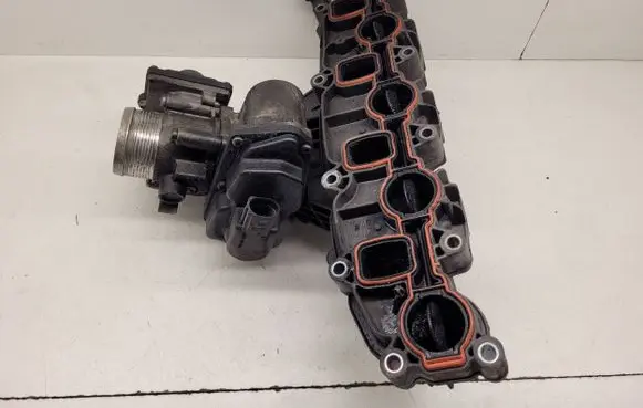 Audi A4 S4 B8 8K Throttle valve 03L128063E A2C53338105 1812092132