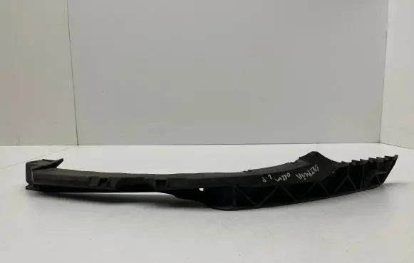 Skoda Octavia Mk2 (1Z) Front bumper mounting bracket 1Z0807183D