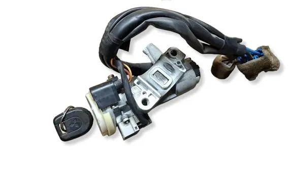 Mitsubishi L200 Ignition lock 