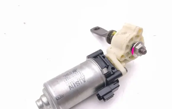 Lexus IS 220D-250-350 Seat adjustment motor 8582033020 1620006861
