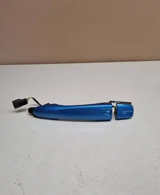 Nissan Qashqai Front door exterior handle 806404E