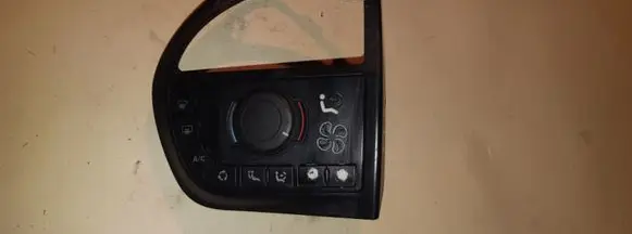 Citroen C4 Grand Picasso Climate control unit 9650868677