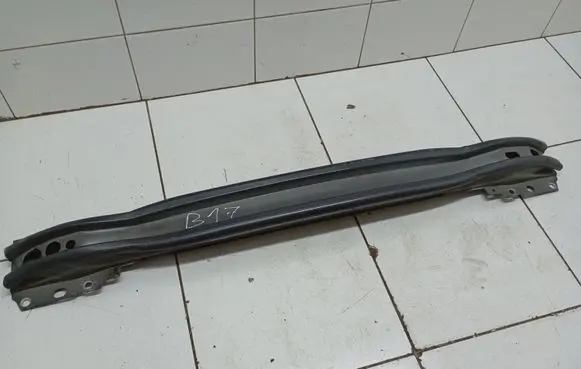 Volvo XC60 Front bumper cross member 31297692