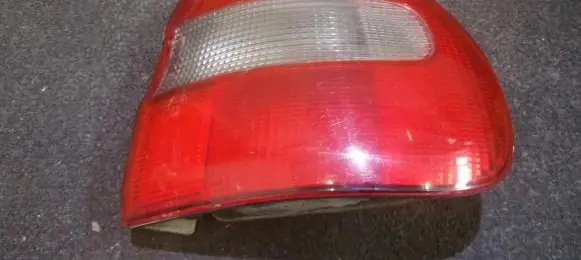 Volvo S40, V40 Rear/tail lights